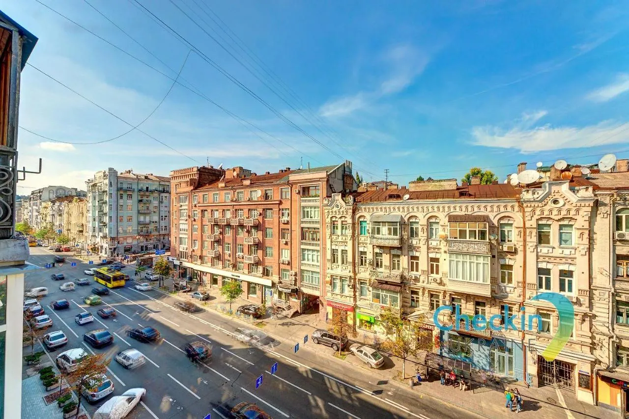 Two-Bedroom Apartment In The Center Near The National Sports Complex “Olympiyskiy” Kiev
